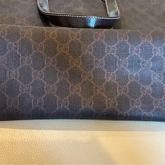 Gucci GG Supreme Coated Canvas/Leather Tote - Picture 6 of 13